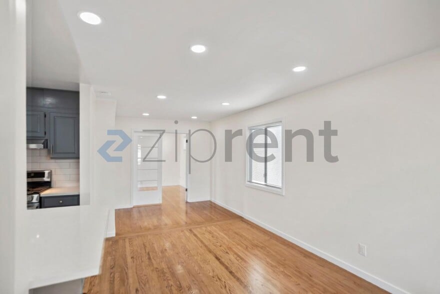 Building Photo - 109 Alta Mesa Dr