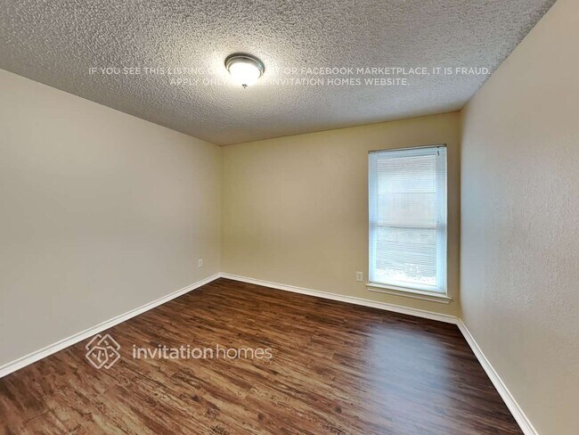 Building Photo - 6221 August Run