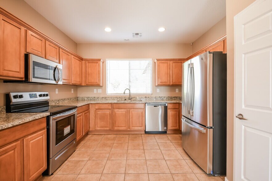 Building Photo - 1713 W Owens Way