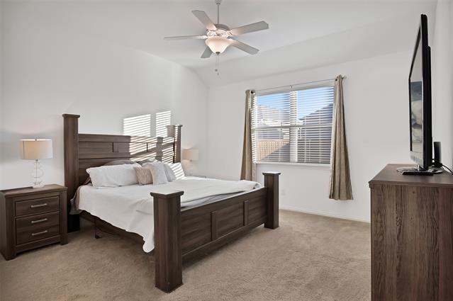 Building Photo - 1725 Pegasus Dr