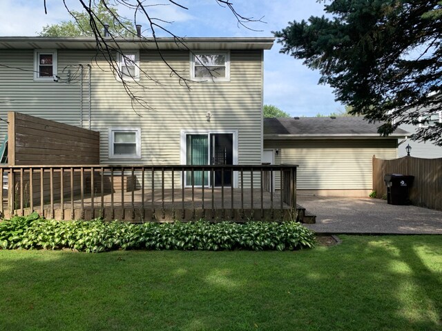 Building Photo - 6924 N Flamingo Ct