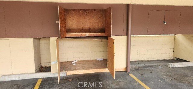 Building Photo - 1010 W MacArthur Blvd