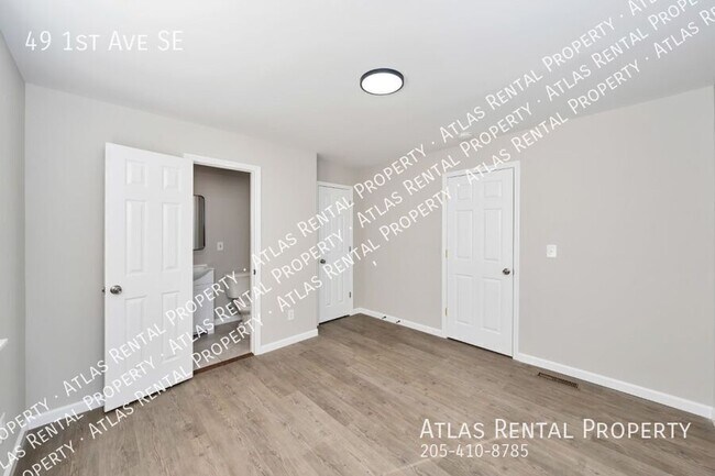 Building Photo - 49 1st Ave SE