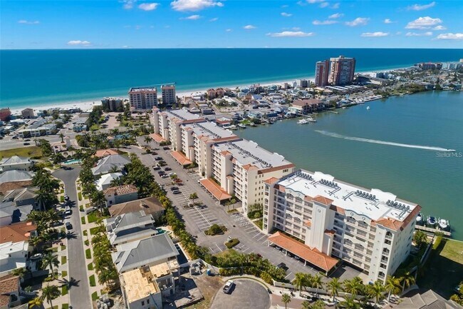 Primary Photo - 17717 Gulf Blvd