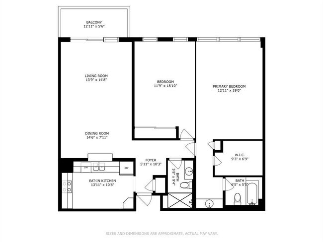 Building Photo - 1149 Hillsboro Mile