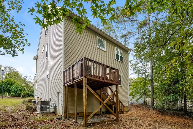 Building Photo - 146 Willowbrook Cir