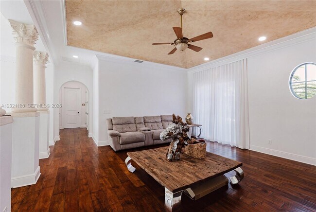 Building Photo - 7290 Lemon Grass Dr