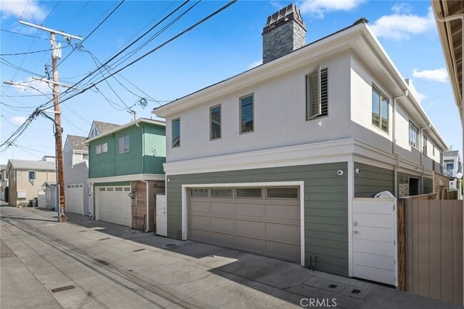 Building Photo - 219 Diamond Ave