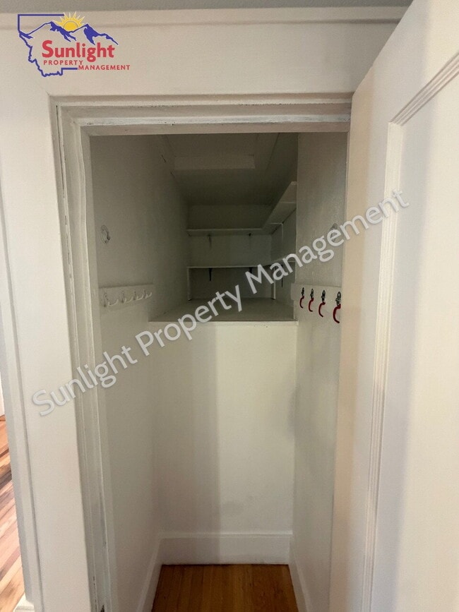 Building Photo - 410 Pennsylvania Ave