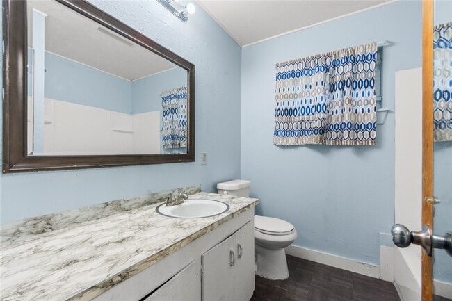 Building Photo - 8203 Braes River Dr