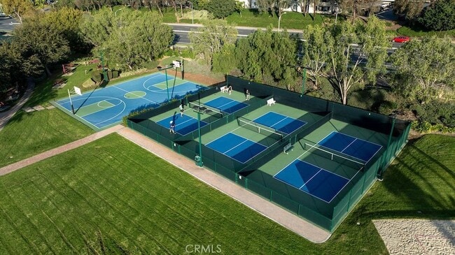 Building Photo - 28645 Via Pasatiempo