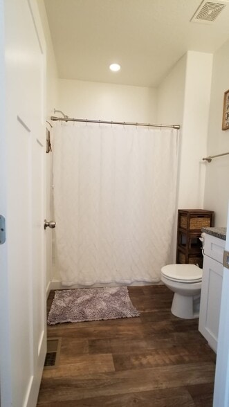 2nd Floor bathroom - 694 E 355 N