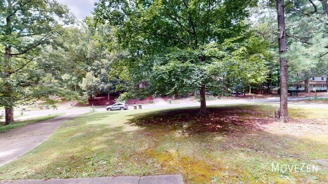 Building Photo - 726 Braniff Dr Cary, NC 27513 Semi Private...