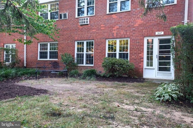 Building Photo - 3117 Ravensworth Pl