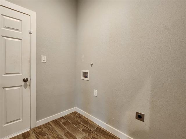 Building Photo - 809 Maples Ave