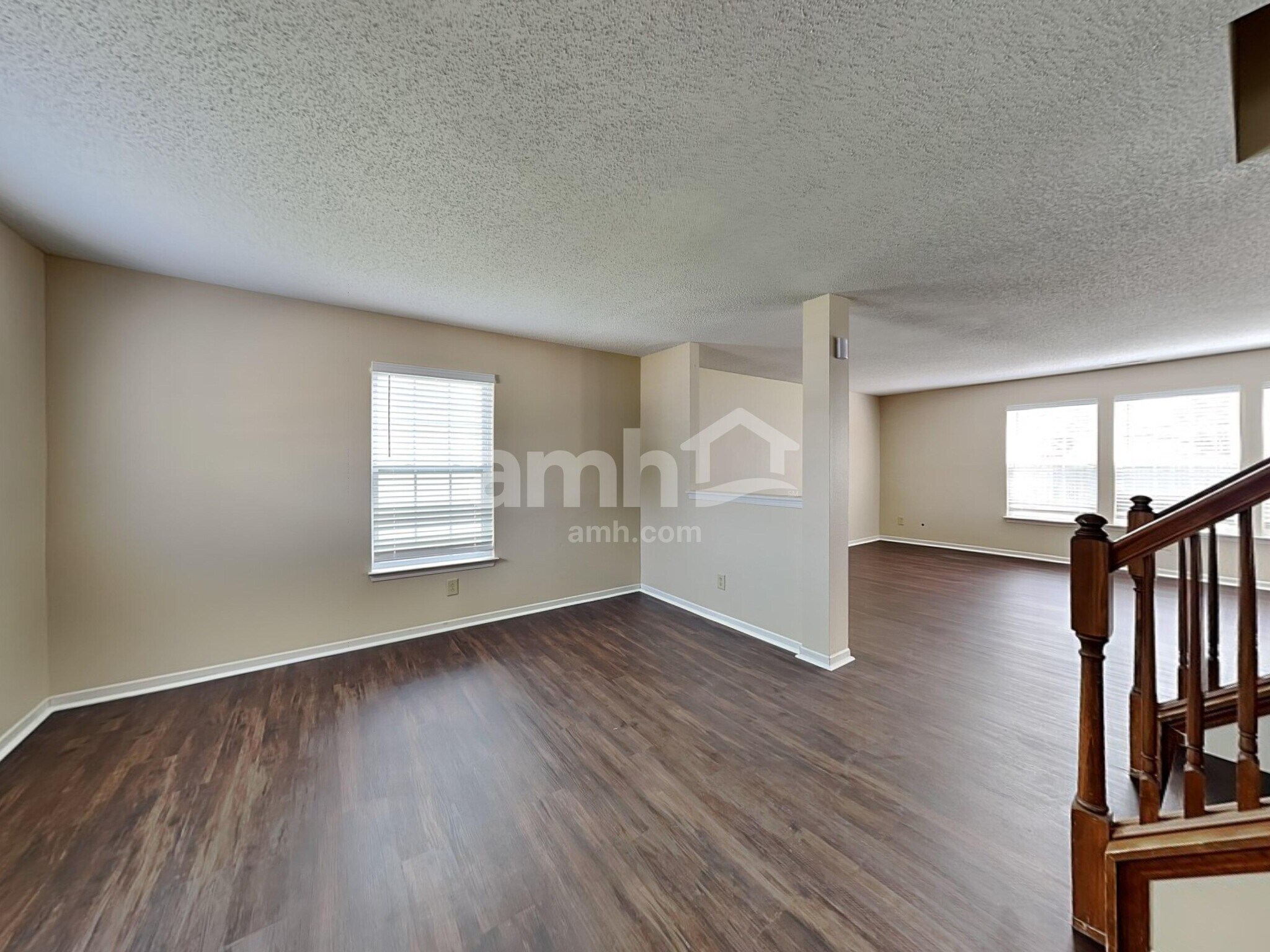 Building Photo - 10325 Carrington Way