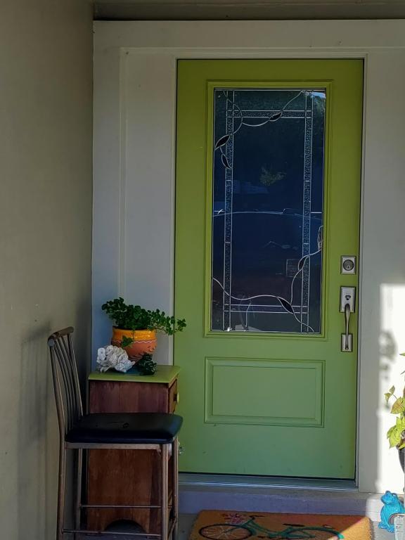 Building Photo - 4 Blaine Ct