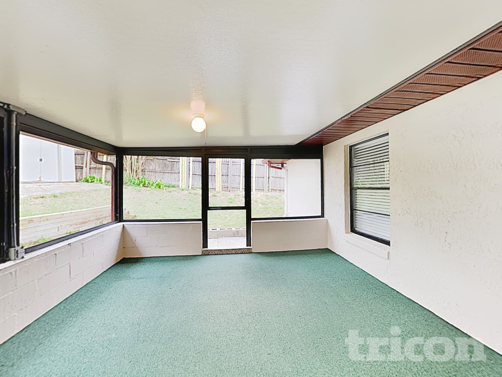 Building Photo - 6427 Undine Way