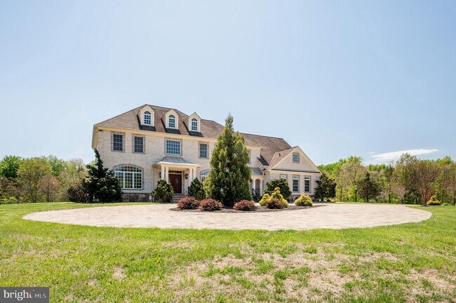 Building Photo - 13071 Haddonfield Ln