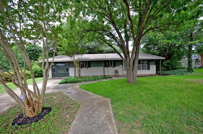 Building Photo - 5103 Orleans Ct