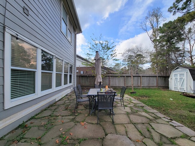 Building Photo - 714 Yawl Ct