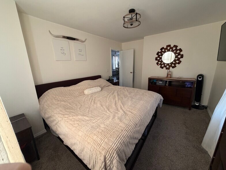 Building Photo - 8638 260th St