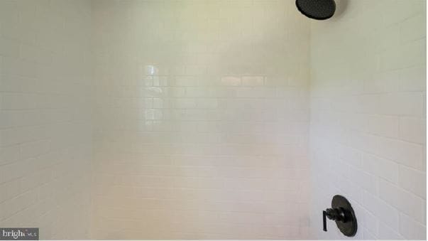 Building Photo - 432 Vernon St