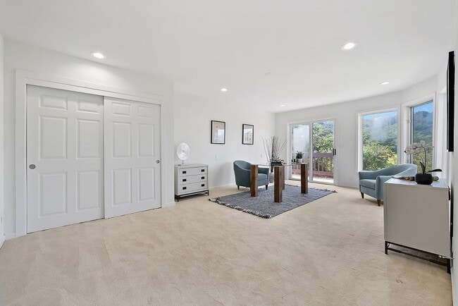 Building Photo - 12637 Star Ridge Ct