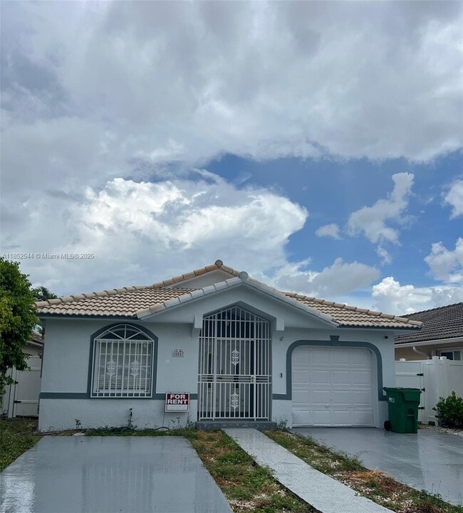 Building Photo - 10057 NW 127th St