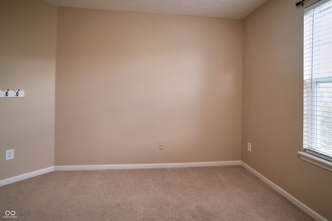 Building Photo - 11813 Traymoore Dr