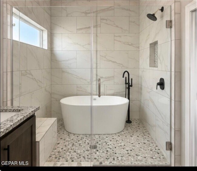Building Photo - 7421 Rio Rimac Dr