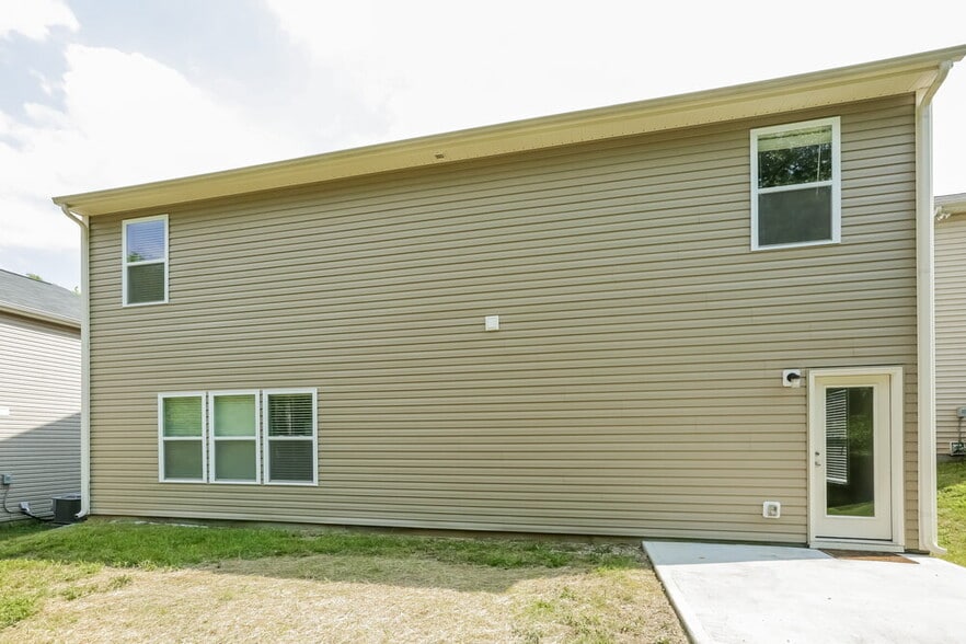 Building Photo - 4315 Houldsworth Dr