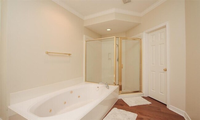 Building Photo - 12123 Mill Stream Way