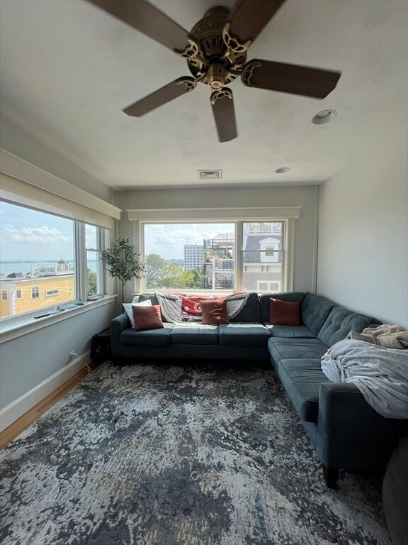 Building Photo - 84 G St