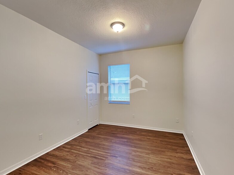 Building Photo - 34512 Smart Dr