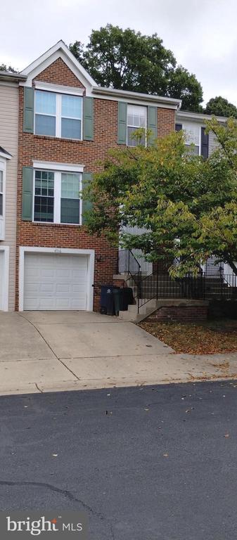 Building Photo - 4716 Rollingdale Way