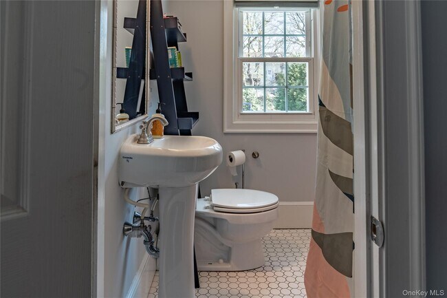 Building Photo - 63 Myrtle Blvd