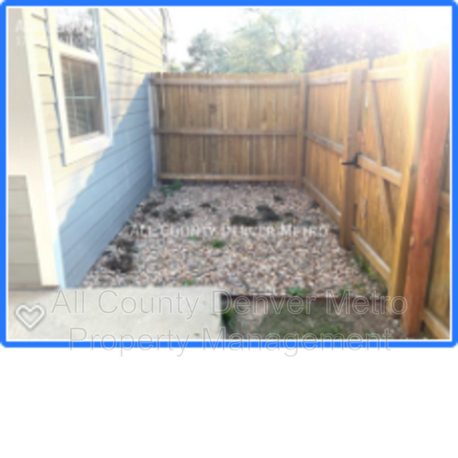 Building Photo - 8396 W 87th Dr