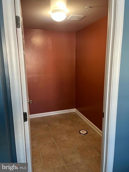 Building Photo - 1022 Ironwood Ln