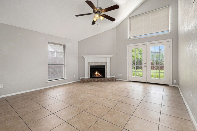Building Photo - Beuatiful Home in Dallas County