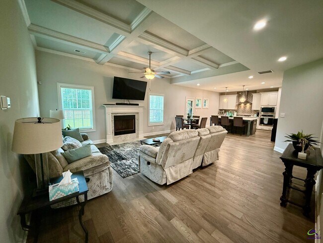 Building Photo - 404 Bella Notte Cir