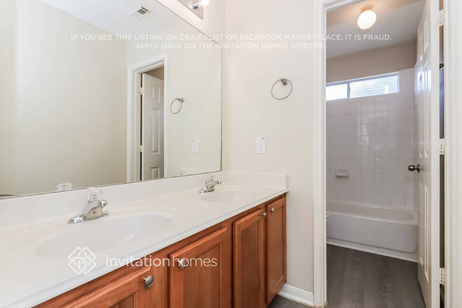 Building Photo - 24514 Kestrel View