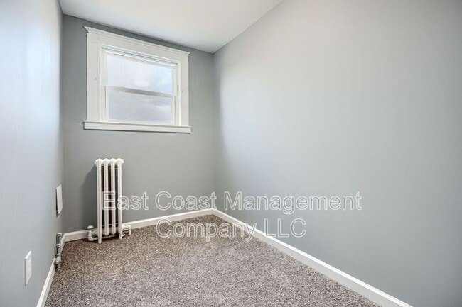 Building Photo - 2316 Garrett Ave