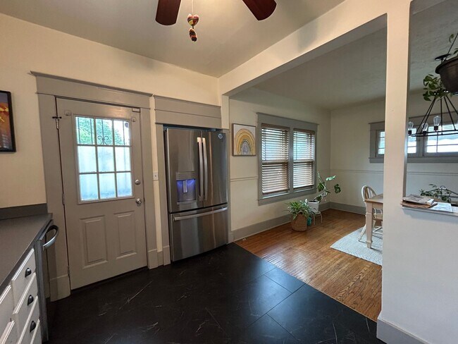 Building Photo - 2 Bed Beechmont Bungalow