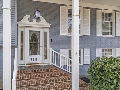 Building Photo - 5412 Farley Dr