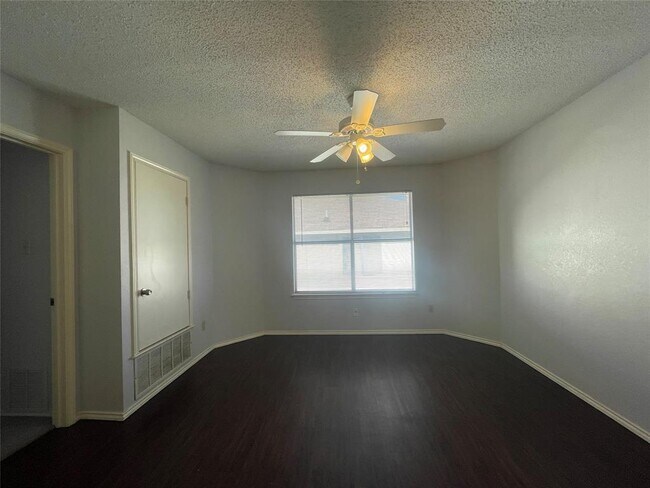 Building Photo - 14009 Maricella Ln