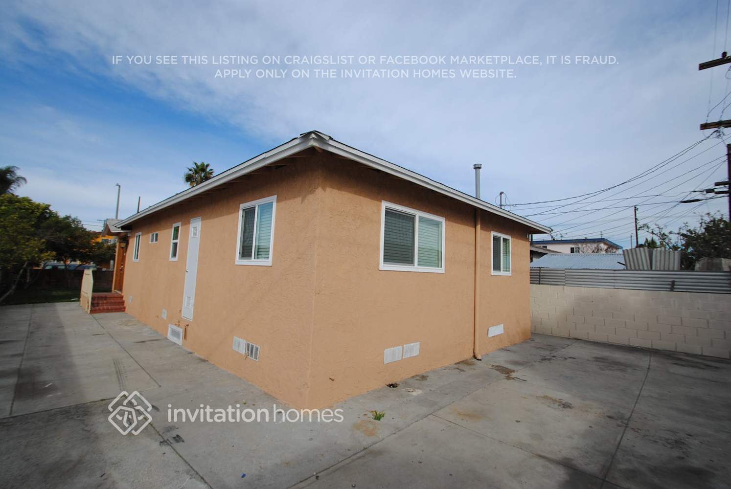 Building Photo - 1018 W G St