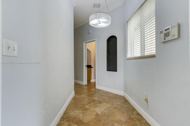 Building Photo - 2727 Treasure Cove Cir
