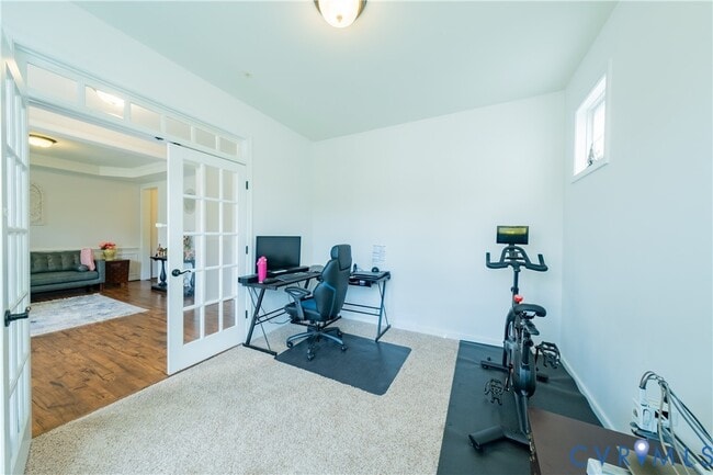 Building Photo - 9528 Thistleton Ct