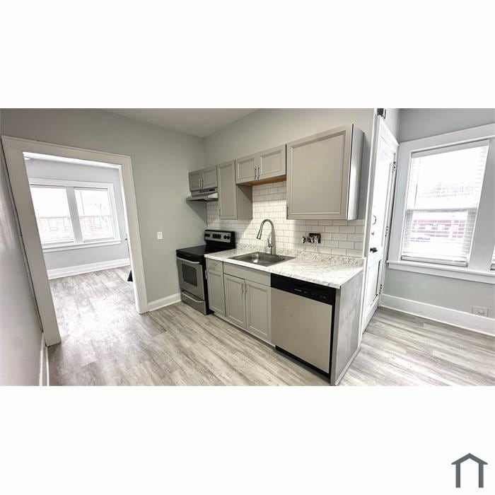 Building Photo - 249 Central Park